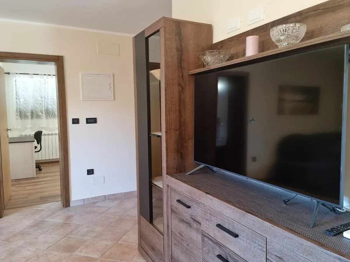 Apartment Markovic Vizinada
