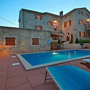 Villa Angela E Giovanni, Vižinada